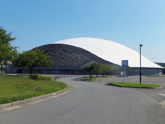 2001-Akita-Sky-Dome