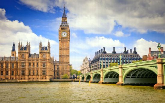 1985-London-Big-Ben